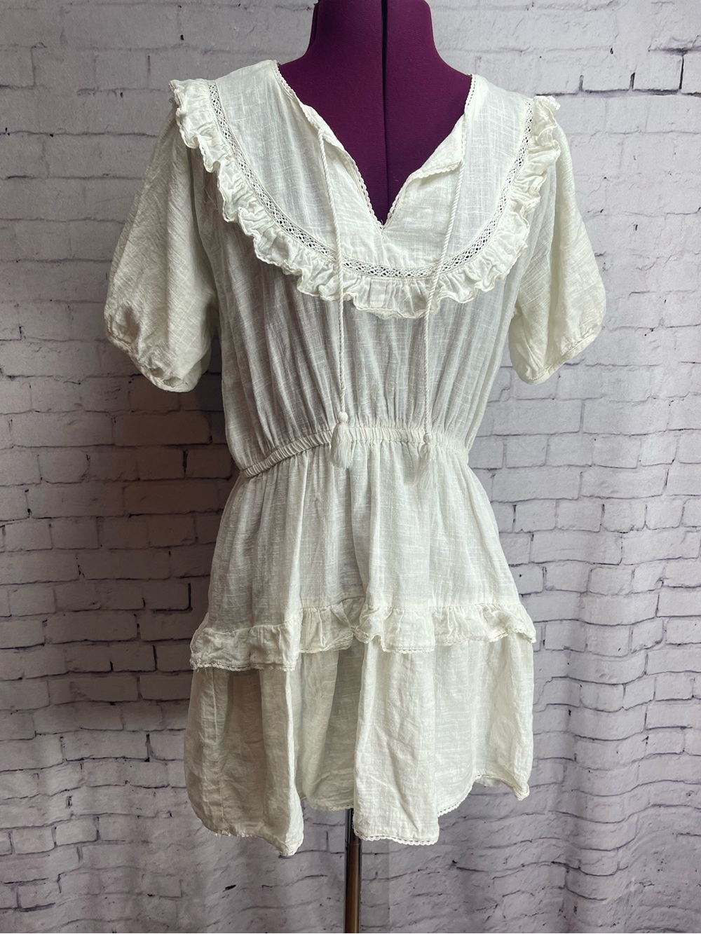 DRA Los Angeles size large cream off white mini dress boho country